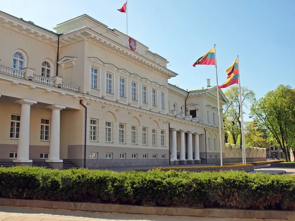 Дворец президента Литвы в Вильнюсе — стоковое фото