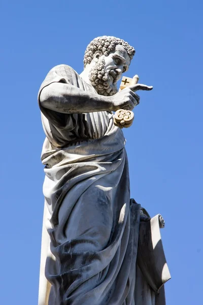St Peter and the key to paradise (Rome Italy) — Stock Photo, Image