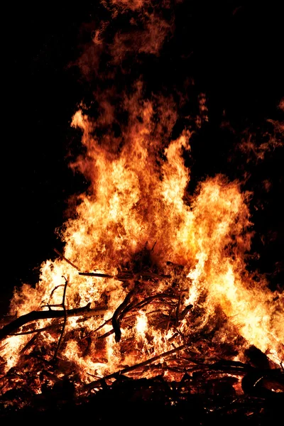 Большой огонь — стоковое фото