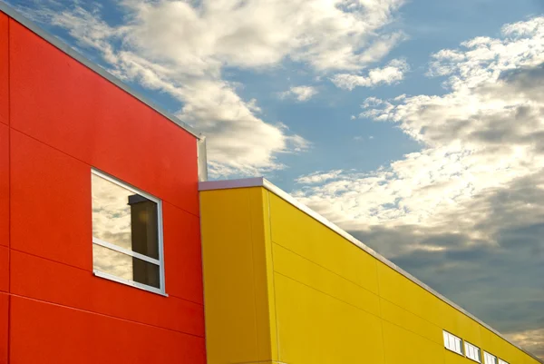 Red and yellow building — Stock Photo, Image
