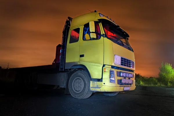 黄色卡车 — 图库照片