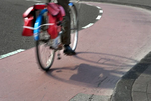 Bicicletta sfocata — Foto Stock