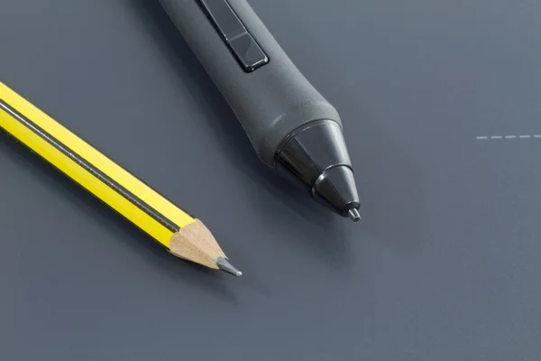 Электронный карандаш — стоковое фото