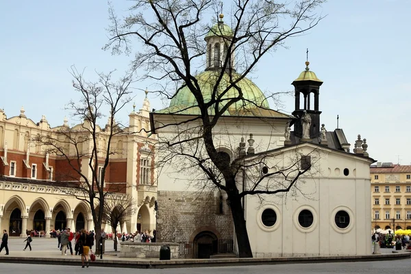 Igreja velha de .St.Adalalbert no centro de Cracóvia — Fotografia de Stock