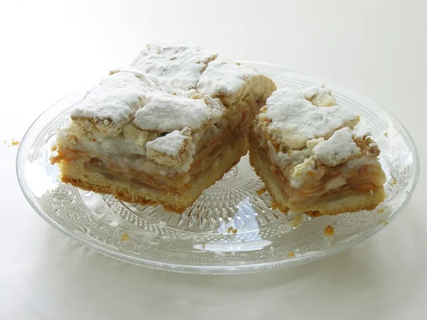 Apple κέικ φρούτων με ζάχαρη σε σκόνη — Φωτογραφία Αρχείου