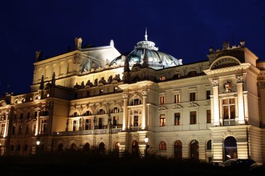 Geceleri Krakow slowacki tiyatro