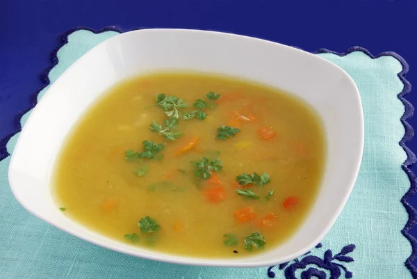 Vegetarische soep van de vetable voor het diner — Stockfoto