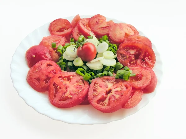 Tomatensalat mit Schnittlauch und Zwiebeln — Stockfoto