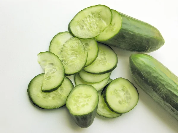 Pepinos verdes para ensalada —  Fotos de Stock