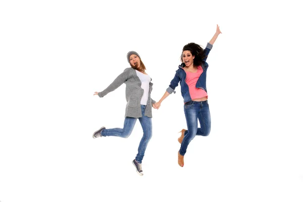 Twee gelukkige meisjes in de lucht — Stockfoto
