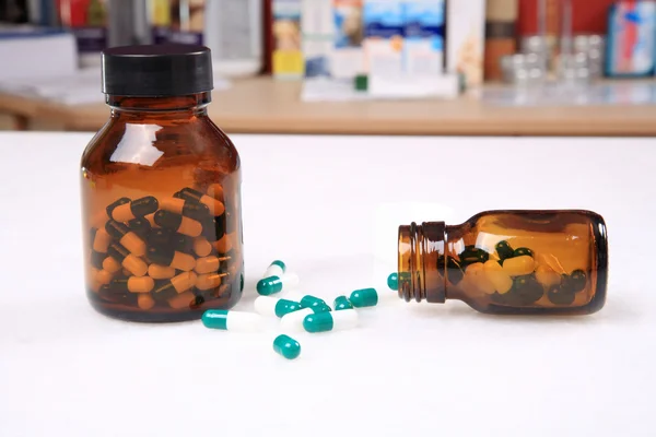 Medicijn pillen fles — Stockfoto
