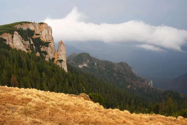 Ceahlau pohoří v Rumunsku — Stock fotografie