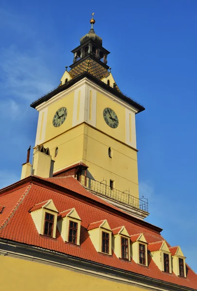 Brasov, torre de la Plaza del Consejo —  Fotos de Stock