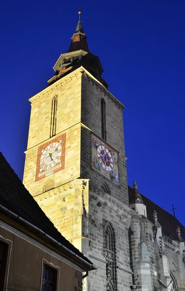 Svart kyrka nightview, brasov, Rumänien — Stockfoto