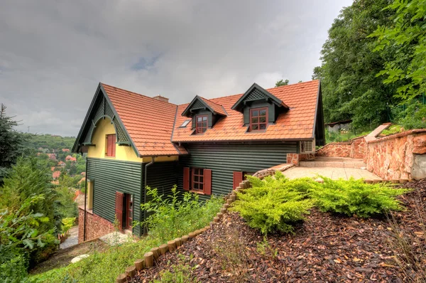 Familjens hus — Stockfoto