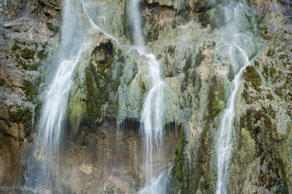Waterfall at Plitvicka Jezera - Plitvice — Stock Photo, Image