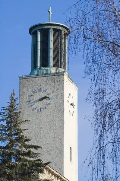 Moderner Kirchturm — Stockfoto