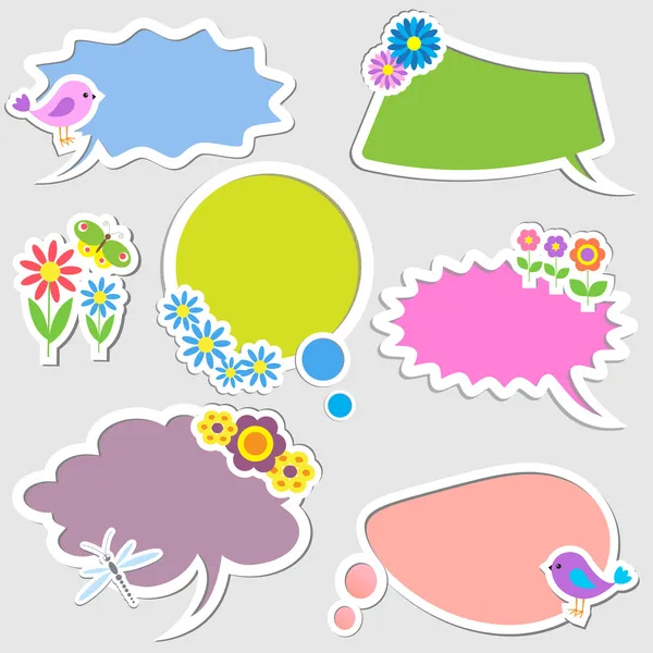 Burbujas de habla con pájaros y flores — Vector de stock