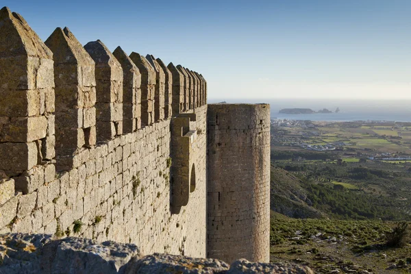 Zamek Montgrí — Zdjęcie stockowe