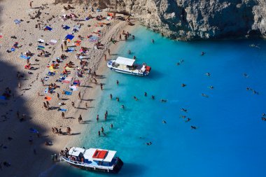 Zakynthos, Yunanistan 'daki Navagio plajı.