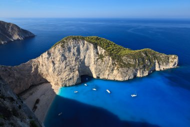 Zakynthos, Yunanistan 'daki Navagio plajı.