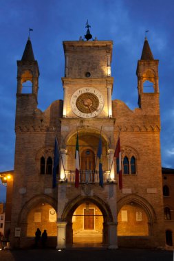 Pordenone, town hall clipart