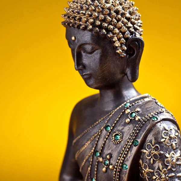 Buddha buddhismus zen goldene statue gott feng-shui asien — Stockfoto