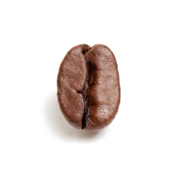 Beyaz zemin üzerinde kahverengi kahve çekirdeği — Stok fotoğraf