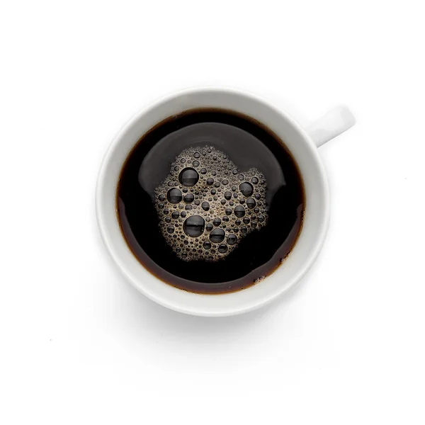 Чашка кофе на белом фоне — стоковое фото