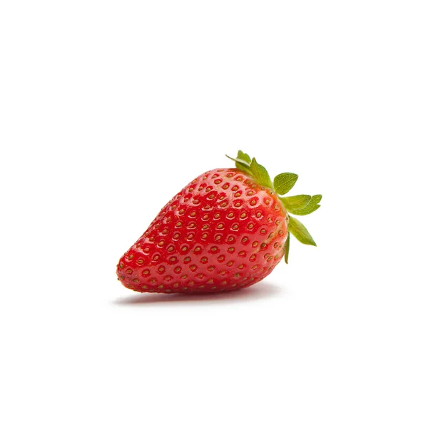 Κόκκινες φράουλες σε λευκό backgorund — Φωτογραφία Αρχείου