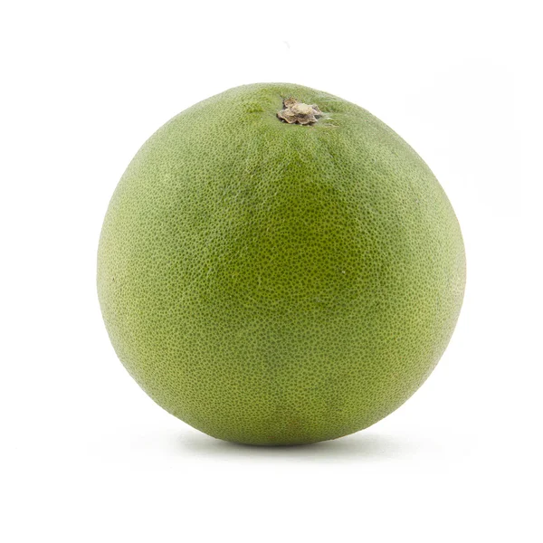 Yeşil pomelo narenciye meyve üzerinde beyaz backgorund — Stok fotoğraf