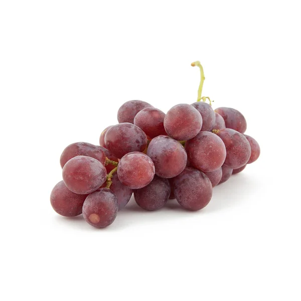 Красное вино виноград на белом фоне — стоковое фото