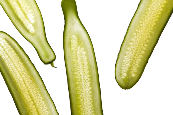 Yeşil salata salatalık şeritler — Stok fotoğraf