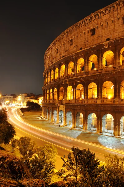 Colosseum at night — Stock Photo, Image