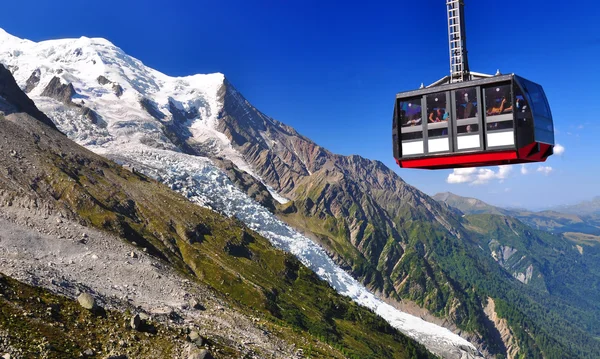 Teleférico Aiguille du Midi em Chamonix Imagem De Stock