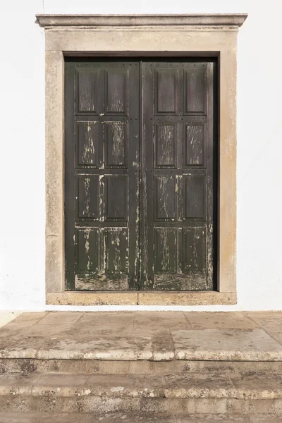 Grön gammal dörr — Stockfoto