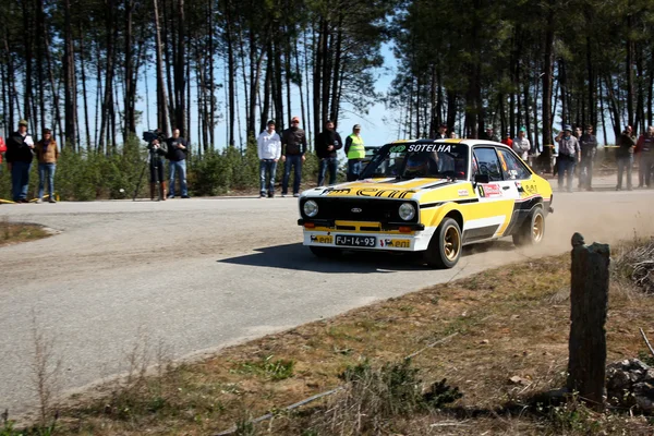 CASTELO BRANCO, PORTUGAL - 10 MARS : Eduardo Veiga conduit une Ford RS2000 lors du Rallye Castelo Branco 2012, intégré sur Open Championship à Castelo Branco, Portugal le 10 mars 2012 . — Photo