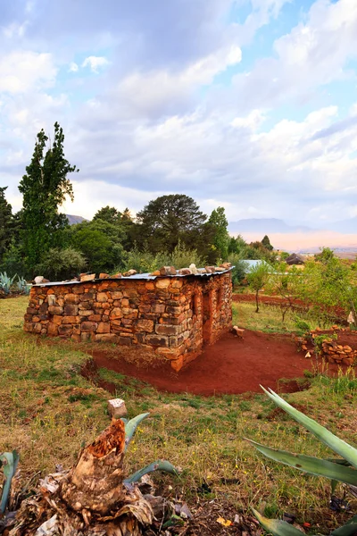 Casa in un villaggio in Africa — Foto Stock