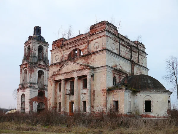 La chiesa abbandonata — Foto Stock