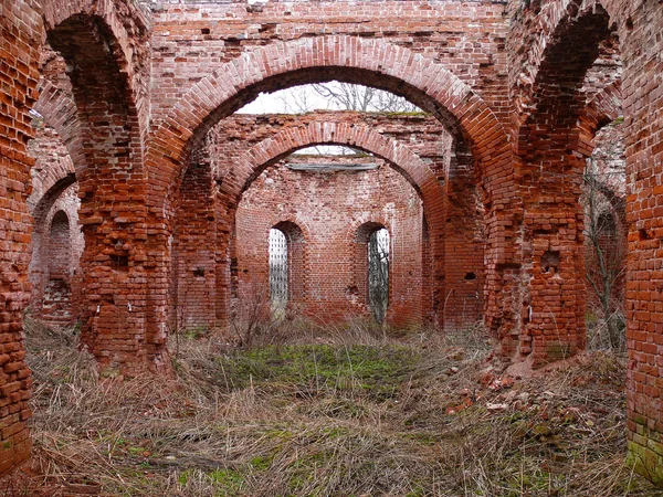 The abandoned church — Stock Photo, Image