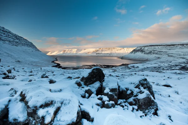 北アイスランド冬フィヨルド — ストック写真