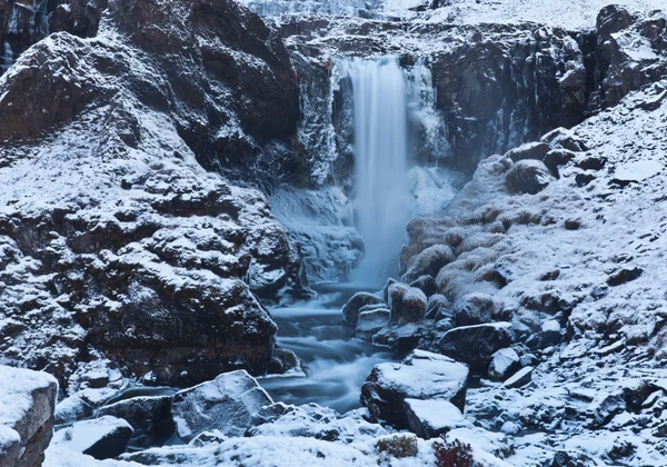 Cachoeira inverno — Fotografia de Stock