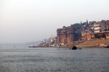 varanasi - Hindistan kutsal Ganj Nehri yanındaki Kraliyet Sarayı