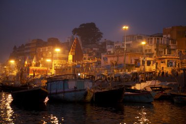 Sabah Varanasi (Benares - Uttar Pradesh Ganj Nehri)