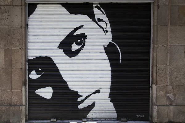 Pintura de um rosto de mulher em Barcelona — Fotografia de Stock