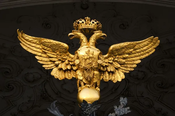 Symbol of the Russian Czaar - Winter Palace - St Petersburg — Stock Photo, Image