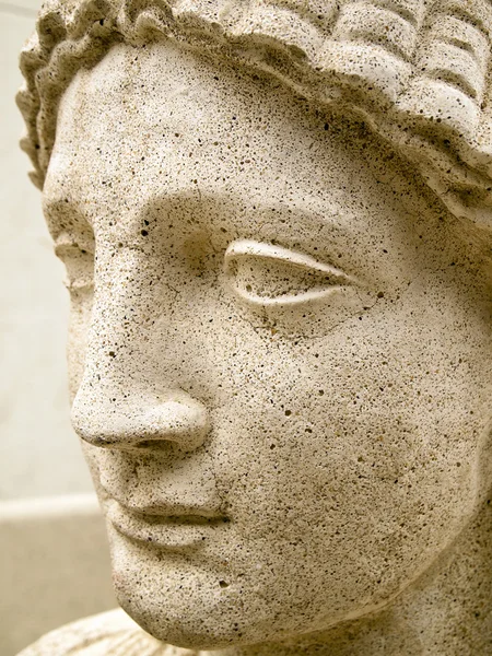 Cara de uma estátua — Fotografia de Stock
