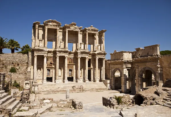 Bibliothèque De Celsus à Ephèse — Photo