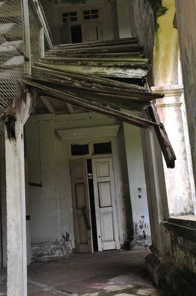 Casa Velha Abandonada — Fotografia de Stock