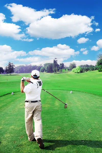 Man die golf speelt — Stockfoto